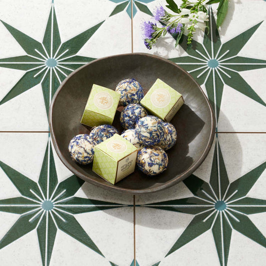 Wild Lemongrass Bath Melt Truffle Tester