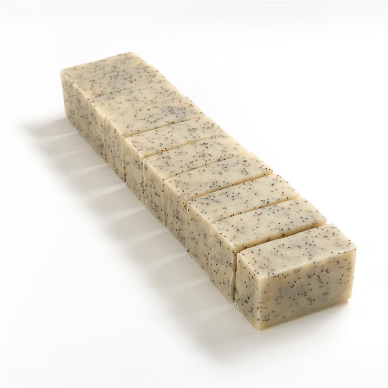 Amber Poppy Scrub Soap Brick – Cut 1.5kg